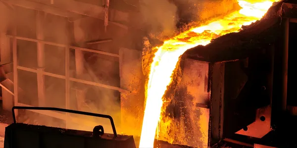 Portable XRF analyser verifying alloy grade and material traceability for sand castings